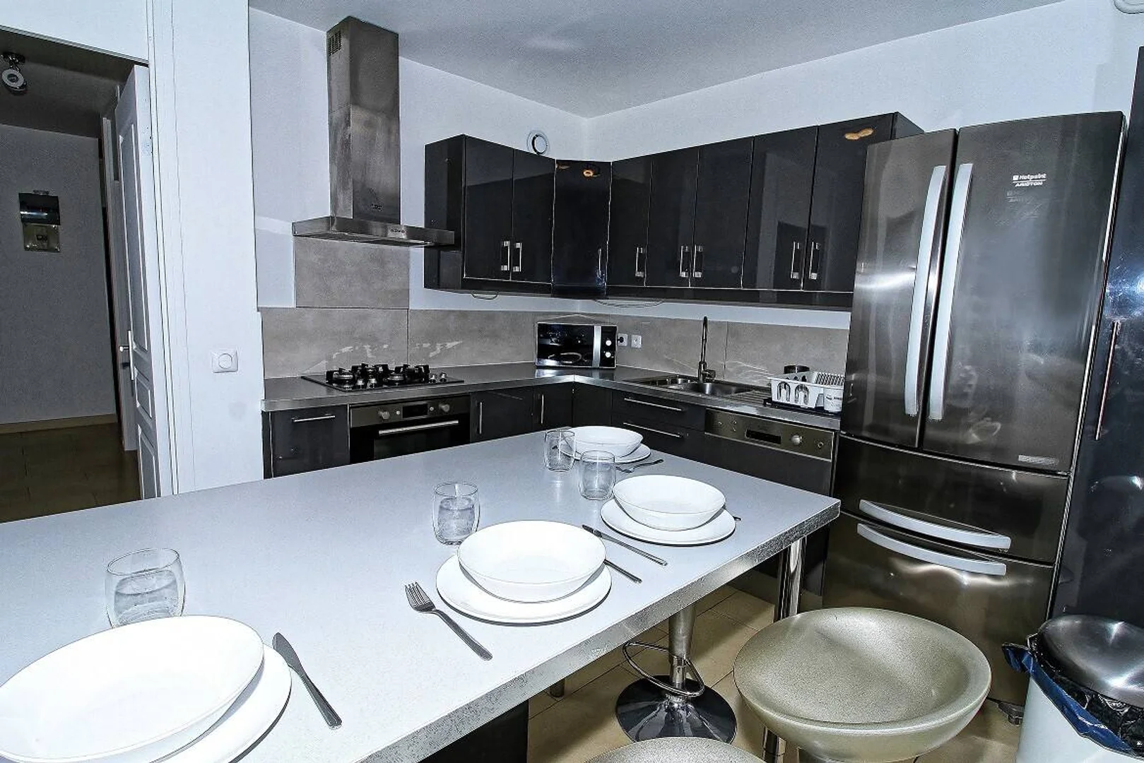 Cozy room for students available in 
