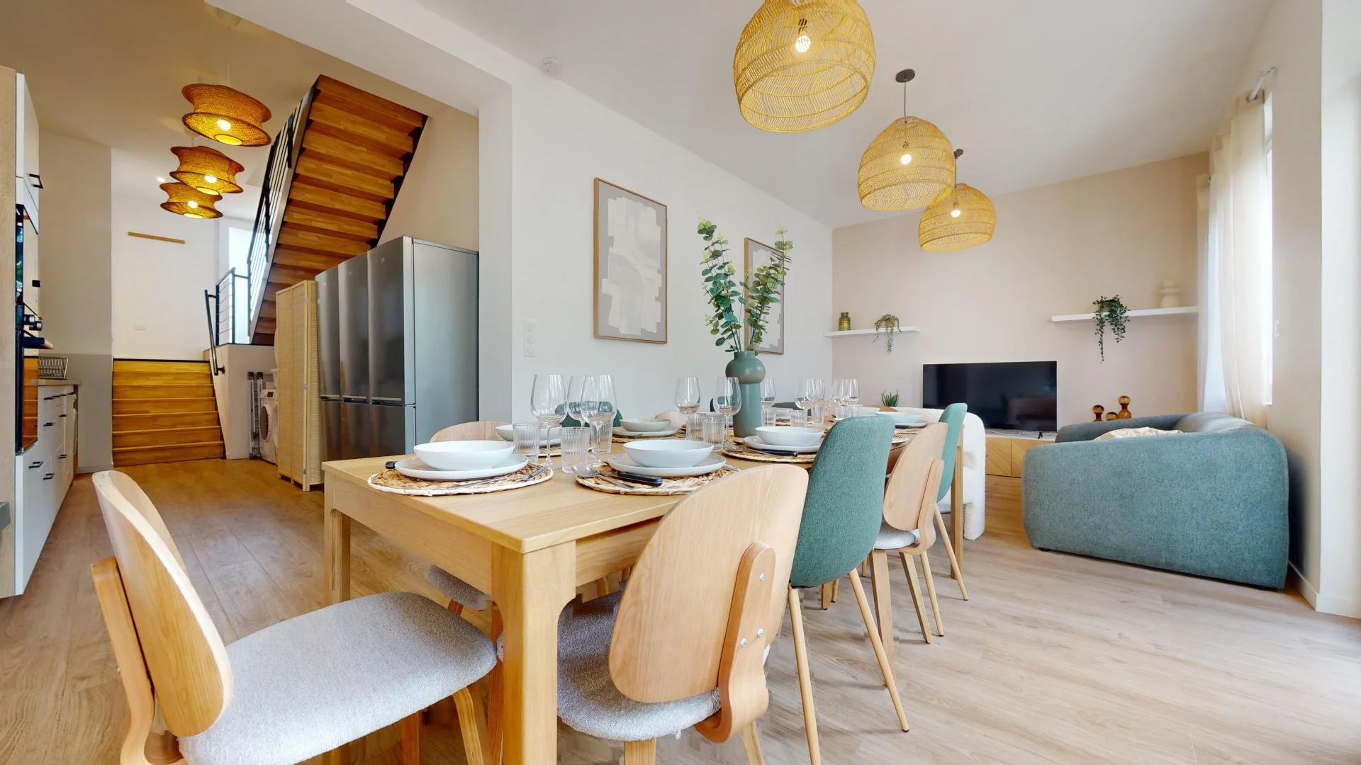 Habitación para estudiantes en  con área de estudio y facilidades compartidas