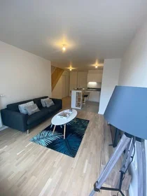 Stanza privata in Noisy-le-grand, 93160, immagine 1 di 10