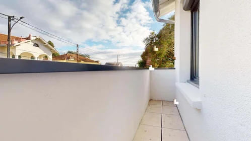 Habitación privada en 156 Av. de Lavaur, 31500 Toulouse, France, imagen 22 de 27