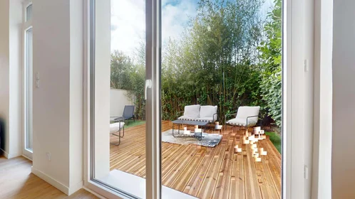 Habitación privada en 156 Av. de Lavaur, 31500 Toulouse, France, imagen 9 de 26