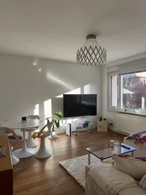 Renting rooms by the month in Hannover