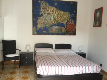 Bright private room in Catania