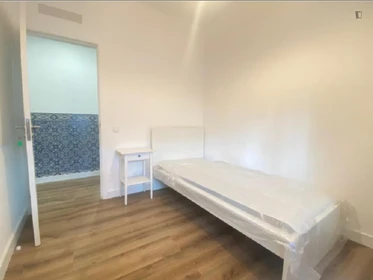 Quarto para alugar ao mês em Faro