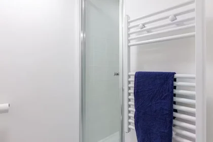 Habitación privada en Devon St, Liverpool L3 8HA, United Kingdom, imagen 39 de 49