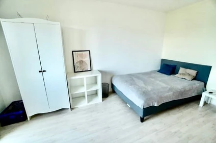 Renting rooms by the month in Mannheim