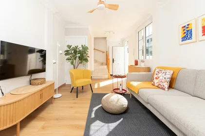 Apartamento inteiro em Calle Luisa Estany, , imagem 4 de 10
