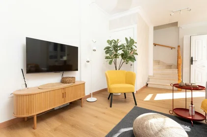 Apartamento inteiro em Calle Luisa Estany, , imagem 8 de 10