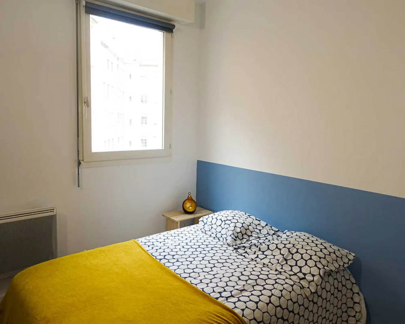 Chambre à louer dans un appartement d'étudiant à , entièrement meublée