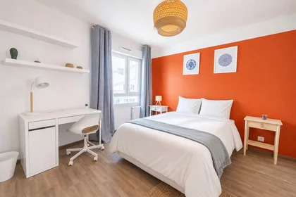 Stanza privata in Rue Achard, Bordeaux Maritime, immagine 1 di 9