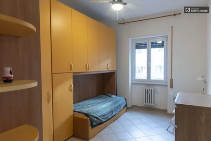 Chambre à louer avec lit double {area}
