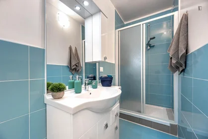 Quarto privado em Via Enrico Toti, imagem 11 de 16