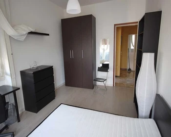 Room for rent with double bed Milano