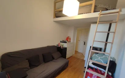 Cheap private room in {area}
