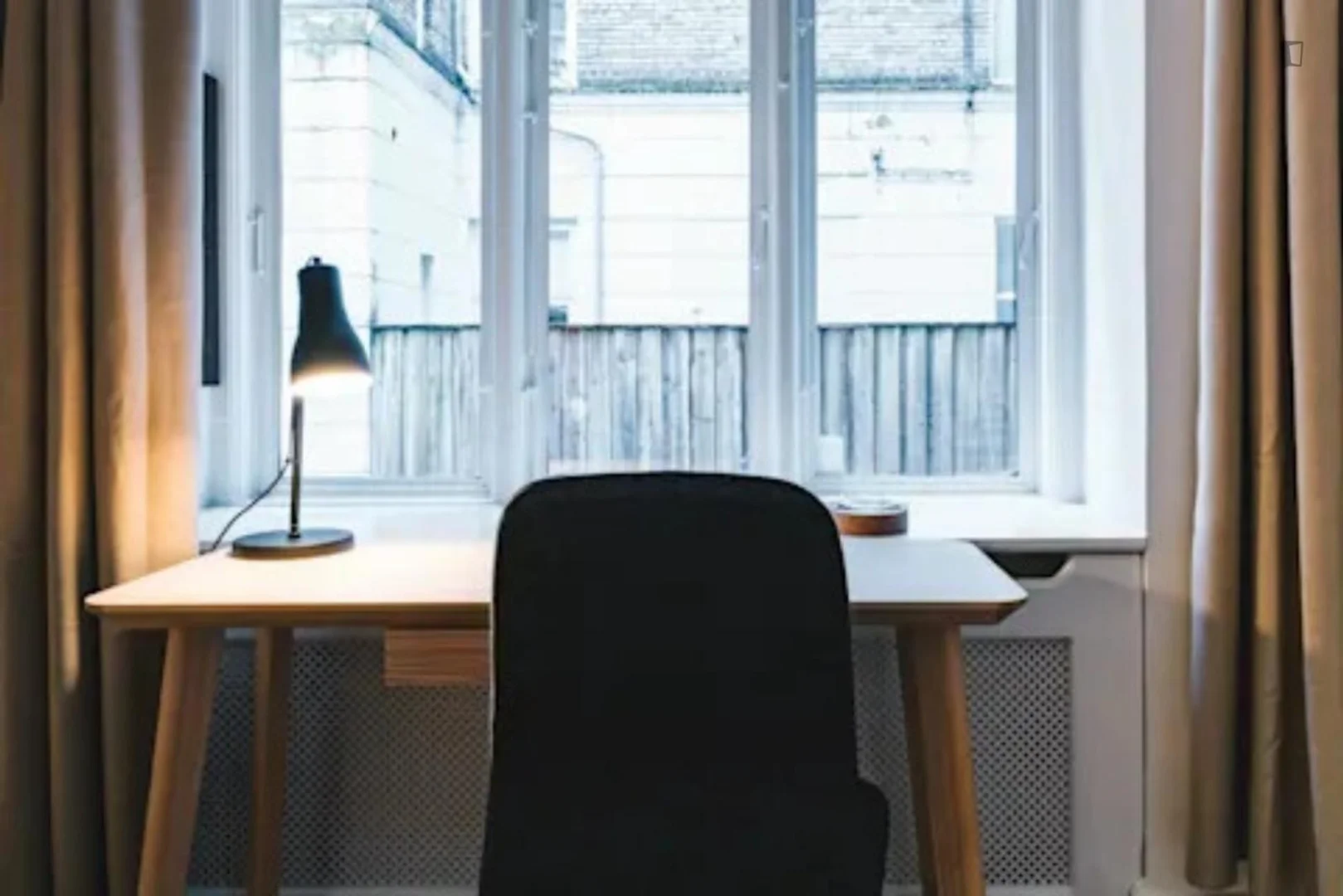 Economical student room with convenient location in 