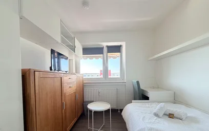 Chambre privée à Quiddestraße, Neuperlach, image 1 de 10