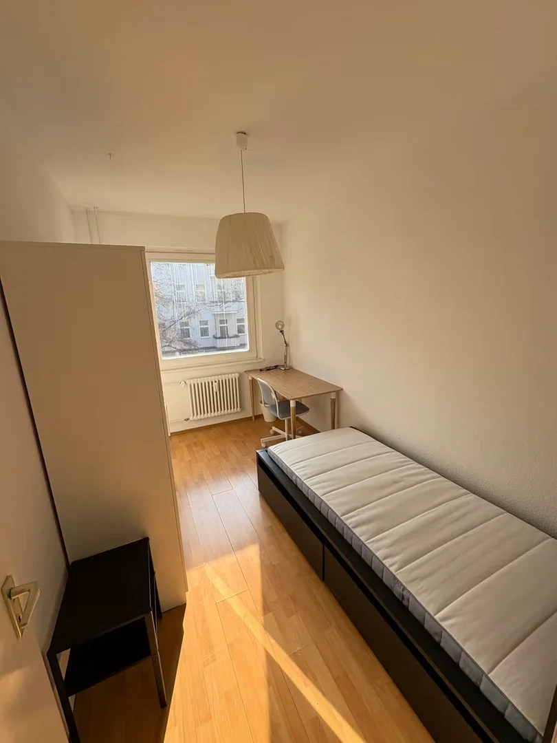 Quarto acolhedor para estudantes disponível em 