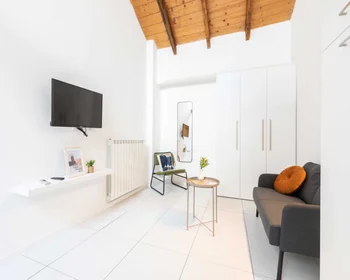 Logement entier à Via Giambellino, Giambellino, image 9 de 10
