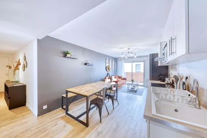 Privatzimmer in der 25 Rue Puget, 06100 Nice, France, bild 11 von 13