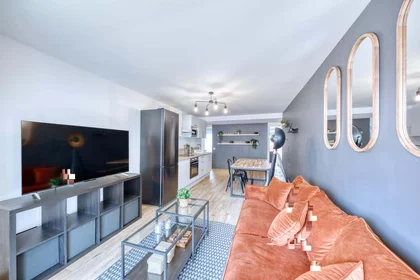 Privatzimmer in der 25 Rue Puget, 06100 Nice, France, bild 6 von 13