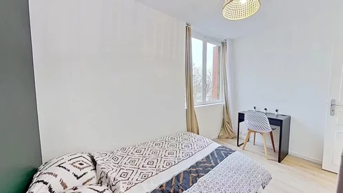 Private room at Rue Sainte-Paix, , image 1 of 10