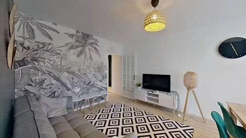 Private room at Rue Sainte-Paix, , image 9 of 10