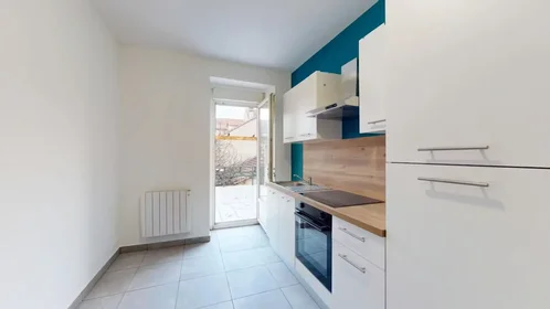 Gesamte Unterkunft in der Rue du Cerf, , bild 2 von 10