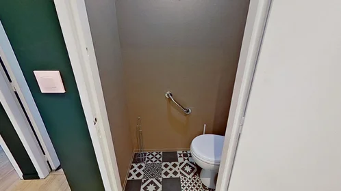 Chambre privée à 7 Rue Sainte-Paix, image 24 de 51