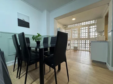 Quarto privado em Plaza Villafranca de los Barros, imagem 9 de 16