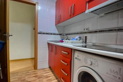 Chambre privée à Calle Hortensia, image 11 de 15