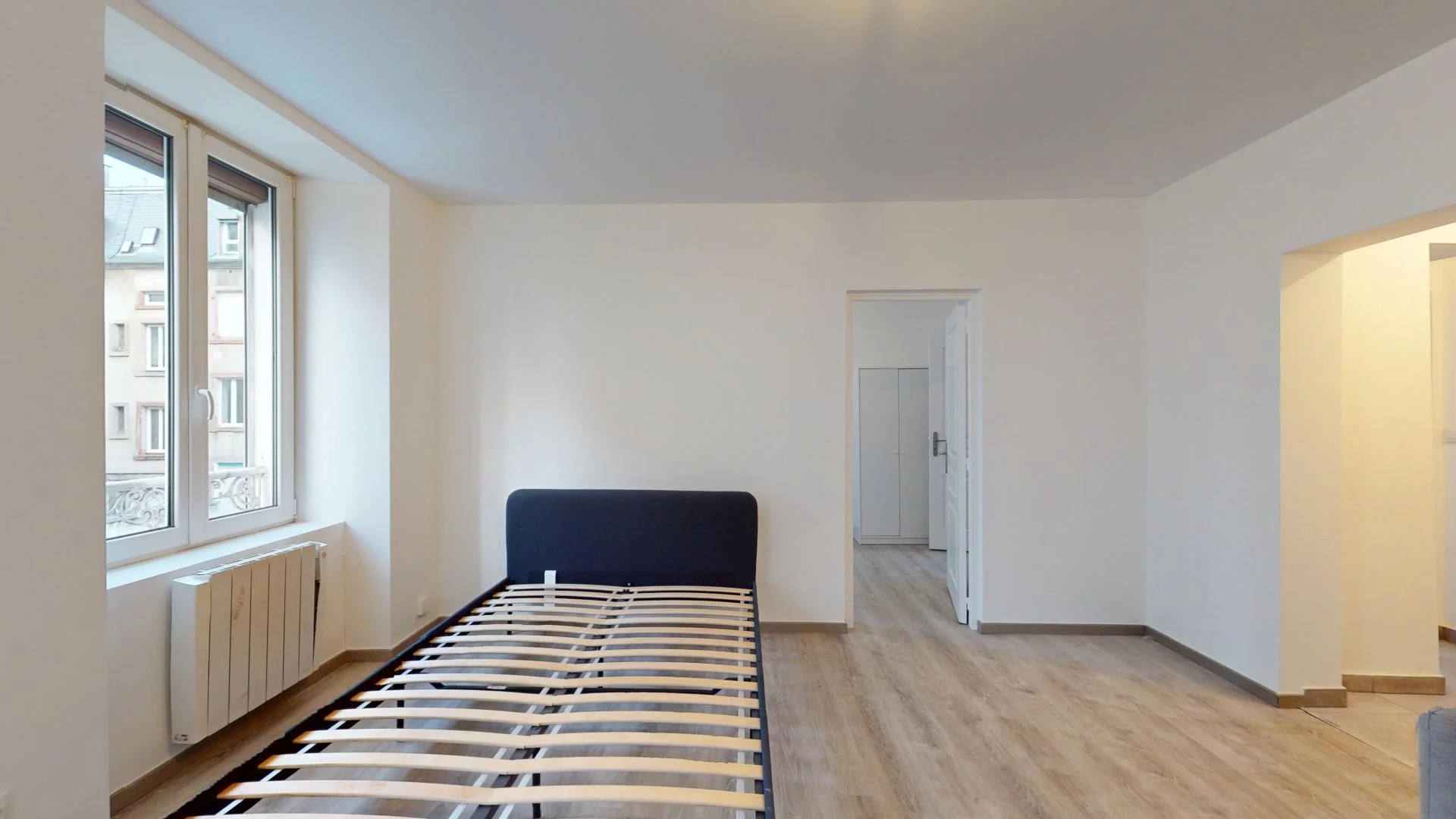 Quarto para alugar em apartamento de estudantes em , totalmente mobilado