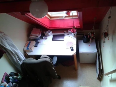 Quarto para alugar com cama de casal em Utrecht