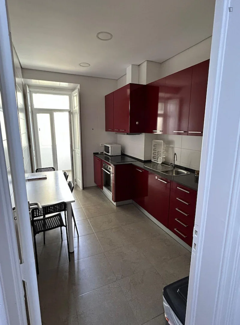 Habitación asequible para estudiantes con buena iluminación en 