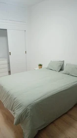 Cartagena de çift kişilik yataklı kiralık oda