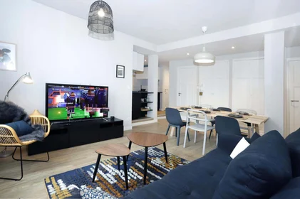 Privatzimmer in der 3 Rue Coulabin, 35000 Rennes, France, bild 3 von 9