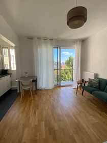 Studio at Rue Médéric, image 1 of 15