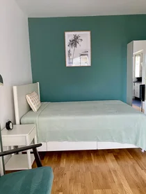 Studio at Rue Médéric, image 8 of 15