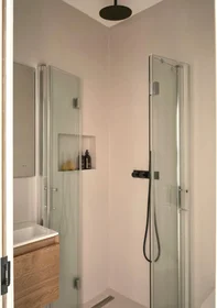 Gesamte Unterkunft in der 31 Alexandra road, bild 10 von 16