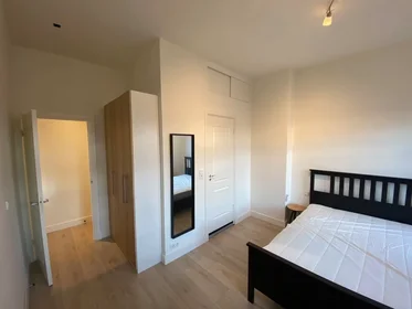 Entire apartment at Admiraal de Ruijterweg, Bos en Lommer, image 6 of 10