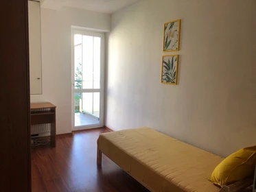 Quarto para alugar ao mês em Krakow