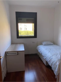 Habitación en alquiler con cama doble Barcelona