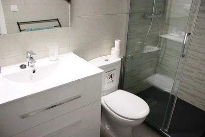 Logement entier à Avenida del Aeropuerto, image 13 de 17