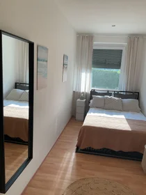 Stanza privata in Mähringer Weg, immagine 18 di 22