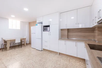 Private room at Carrer Clemente Gonzalvez Valls, La Llotja, image 4 of 10