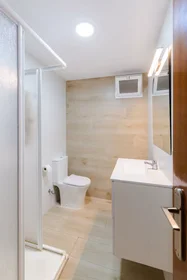 Private room at Carrer Clemente Gonzalvez Valls, La Llotja, image 8 of 10