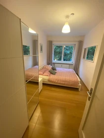 Chambre à louer avec lit double Munchen