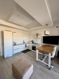 Logement entier à Via Consolare Pompea 200, image 4 de 11