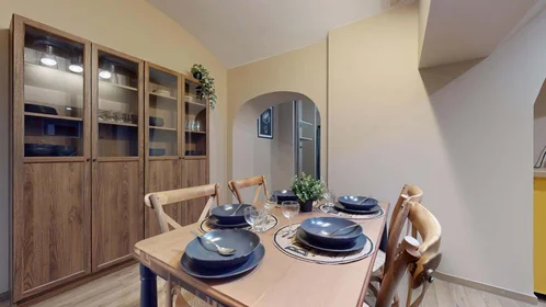 Özel oda konumu 5 Rue Alsace Lorraine, 69001 Lyon, France, 18 21 görüntüsü