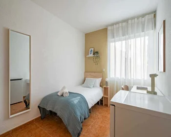 Quarto privado em C. de Triana, 61, Chamartín, 28016 Madrid, Spain, imagem 5 de 49
