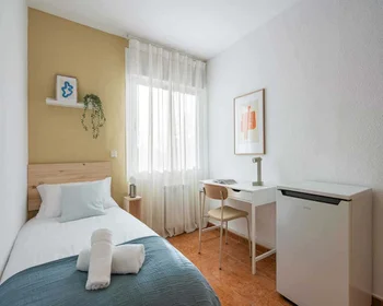 Quarto privado em C. de Triana, 61, Chamartín, 28016 Madrid, Spain, imagem 6 de 49
